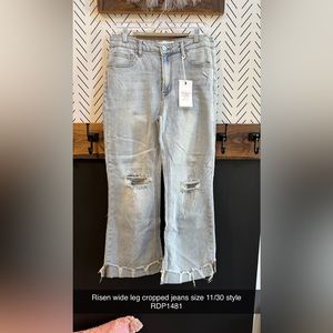 Risen wide leg cropped jeans size 11/30 style RDP1481